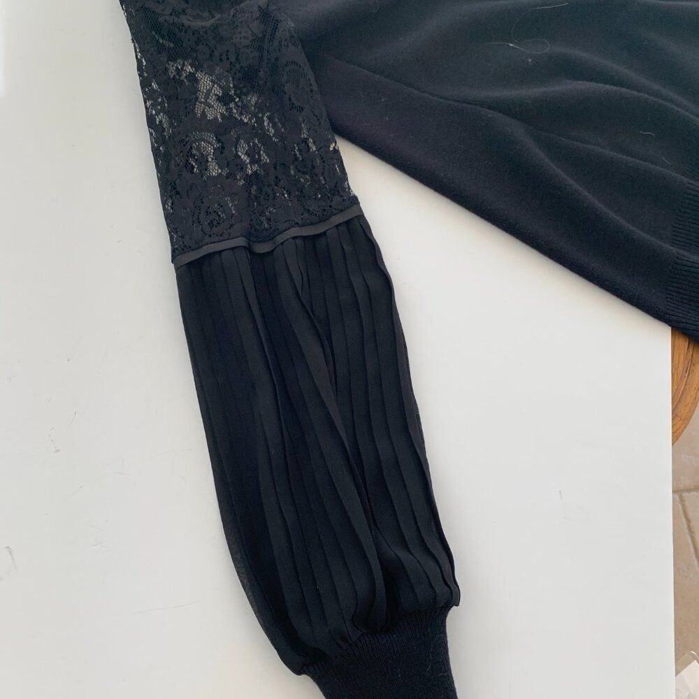 SWEATER Mixed Media Lace, Knit, Pleatd Chiffon, Mock Neck Balloon Sleeve